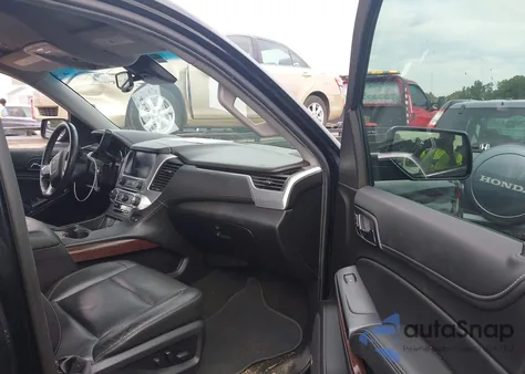 2018 GMC Yukon Xl Slt Standard Edition z USA, uszkodzony, nr VIN 1GKS2JKCXJR352651